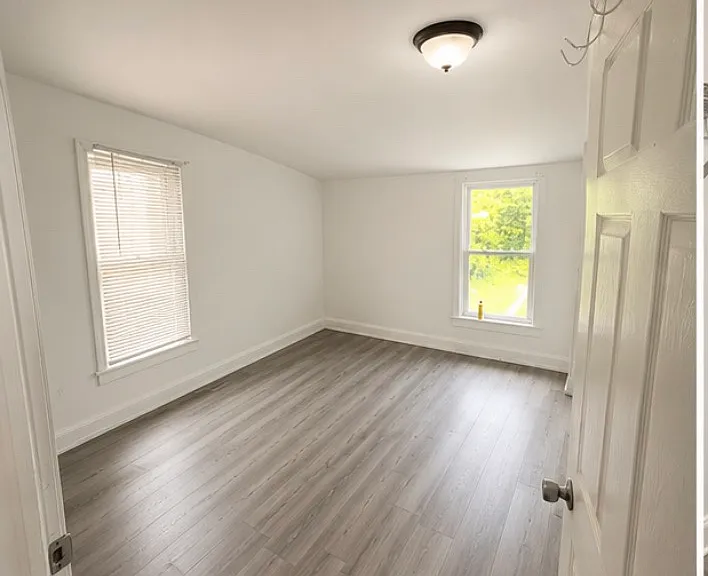134 Thompson St #34 — Photo 9