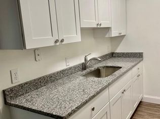 175 Massachusetts Ave APT L2, Warwick, RI 02888