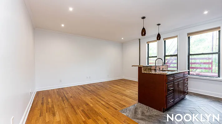 Rented by Nooklyn NYC LLC | media 11