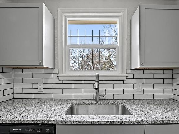 5th image of 6709 Agnes Ave