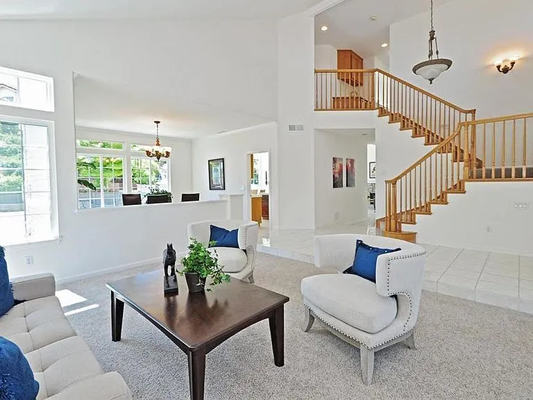4728 Blackburn Peak Ct — Photo 3