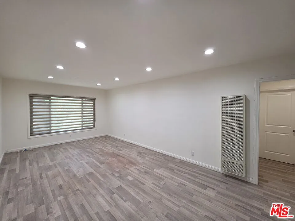 1224 N Fairfax Ave #7
