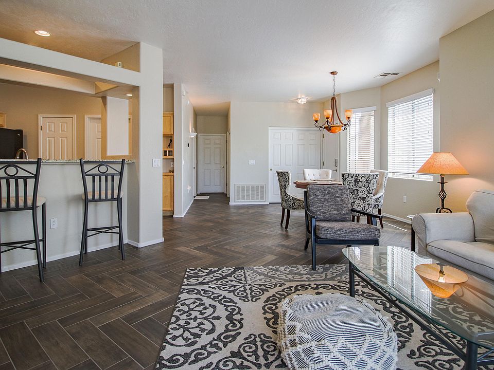 1st image of 755 W Vistoso Highlands Dr APT 105