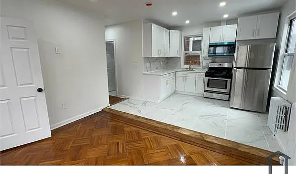 739 Noble Ave #THE