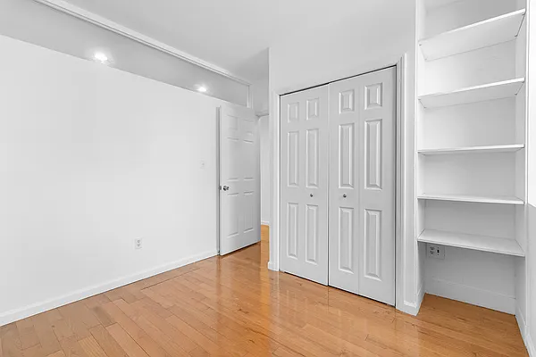 Rented by Keller Williams NYC | media 5