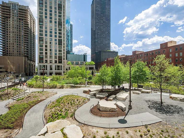 505 N McClurg Ct #1401 — Photo 25