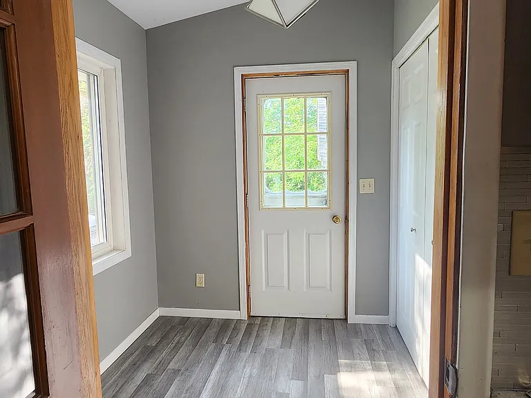 8949 Xylite St NE — Photo 7