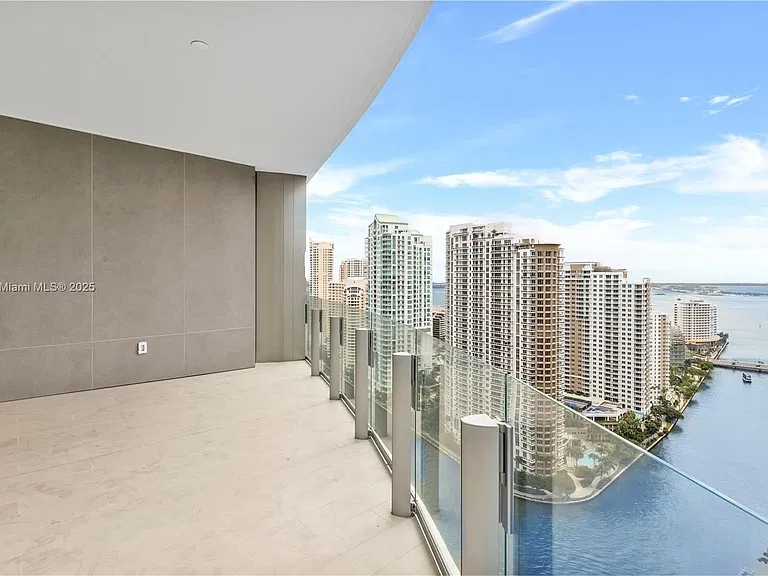 300 Biscayne Boulevard Way #7 — Photo 5