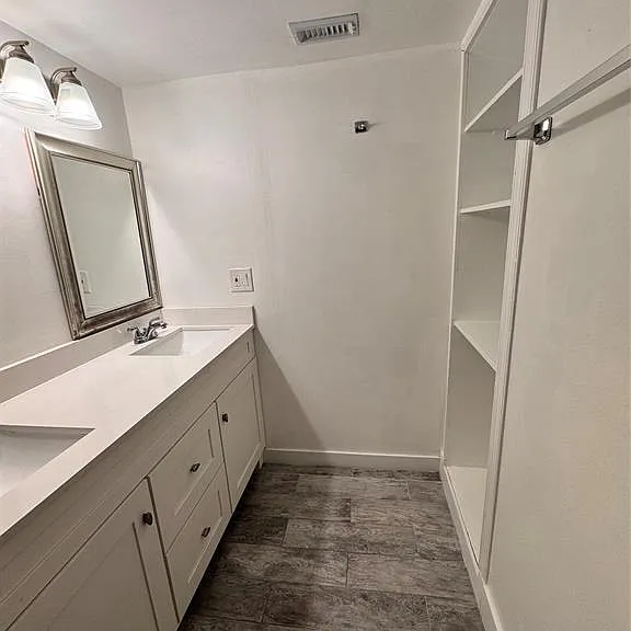 6040 Lace Wood Cir — Photo 5