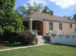 3127 Chicago Rd, Steger, IL 60475