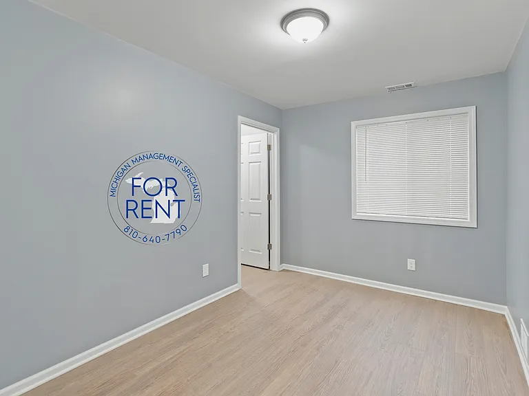816 Asylum St — Photo 38