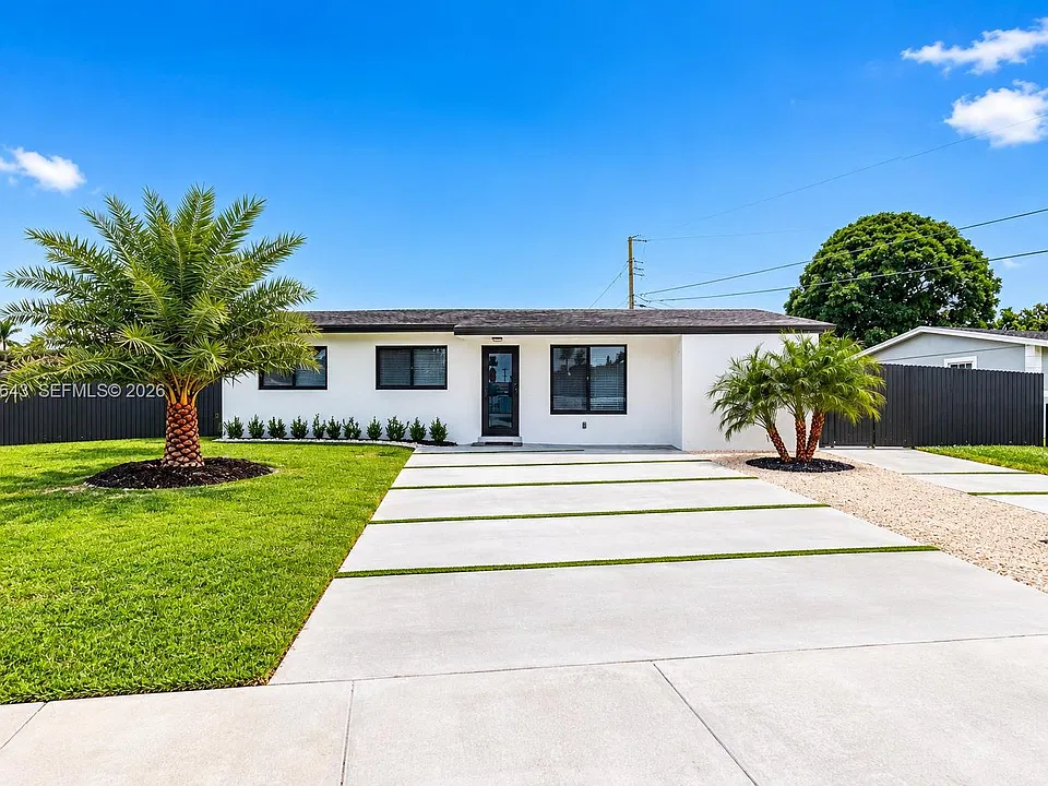 4900 NW 179th St