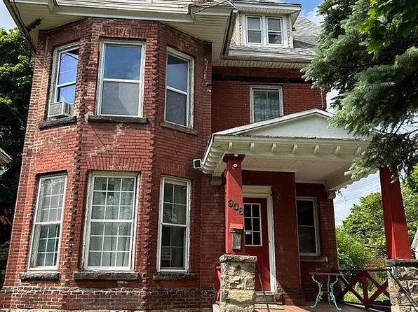 908 Ferry Ave, Niagara Falls, NY 14301