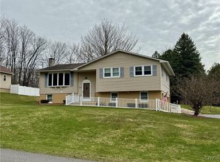 5836 Linda Dr, Marcy, NY 13403