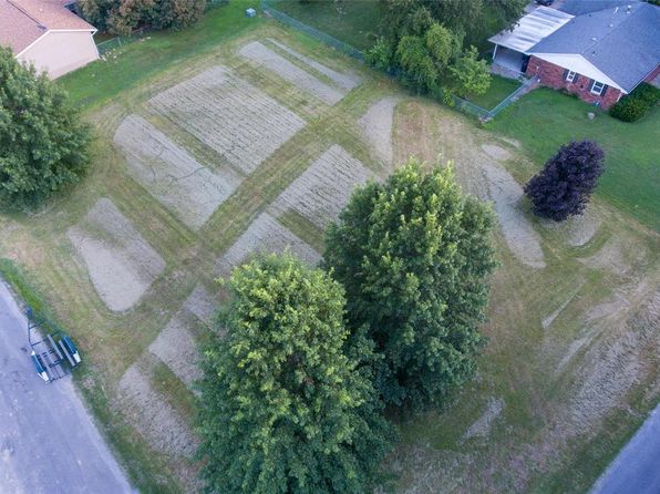 Holiday Shores Real Estate Holiday Shores Edwardsville Homes For Sale Zillow