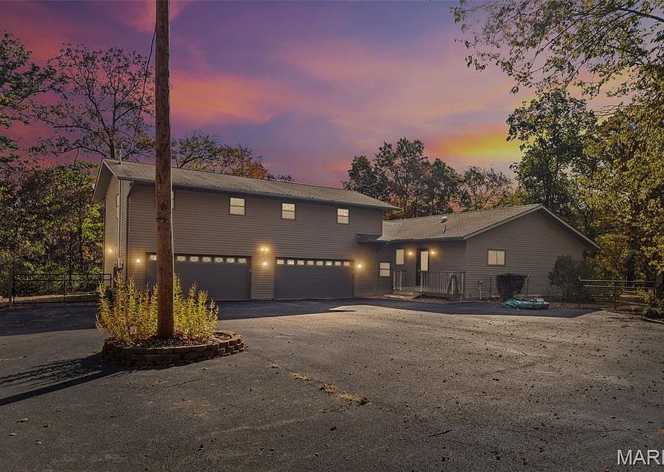 5276 State Route 4, Mascoutah, IL 62258 | Zillow