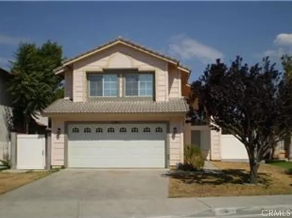 1081 Mako Ln, Perris, CA 92571