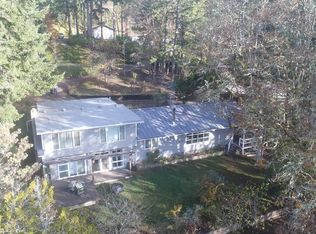 48362 Roberts Rd, Oakridge, OR 97463