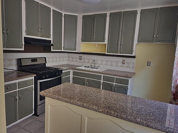 2nd image of 2021 S Bedford St APT 2
