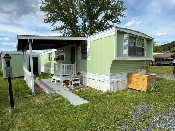 137 Shoups Branch Rd, Saxton, PA 16678