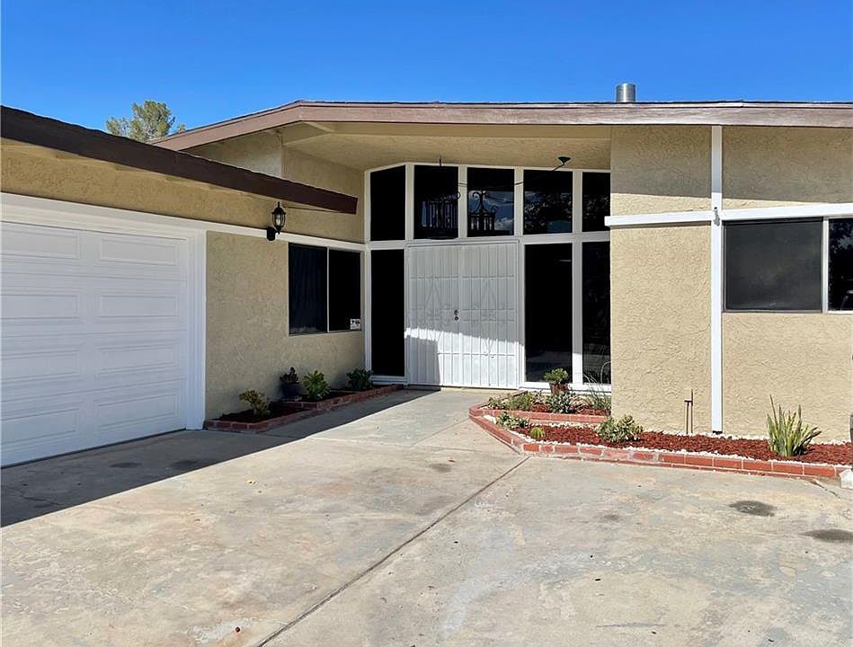 1st image of 14157 Wimbleton Dr
