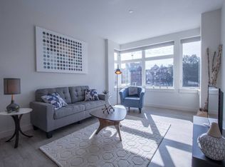 900 Beacon St #402, Boston, MA 02215