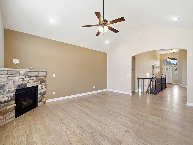 13802 Windrush Dr — Photo 13