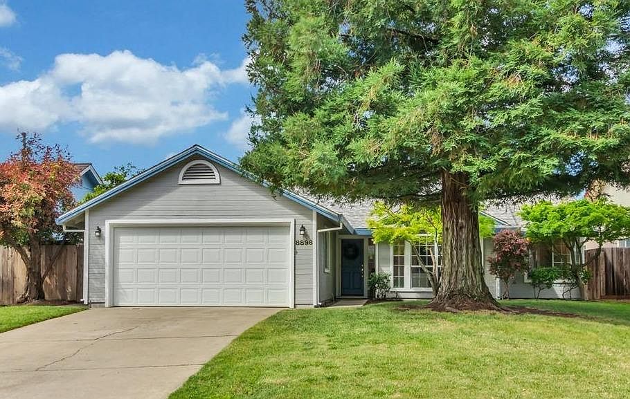 1st image of 8898 Mariposa Ave
