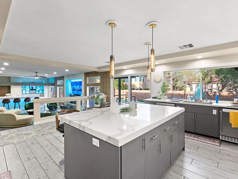 4198 Abernethy Forest Pl — Photo 38