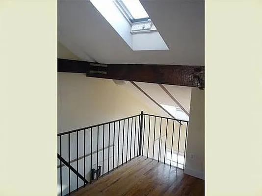 Rented by Stribling | media 8