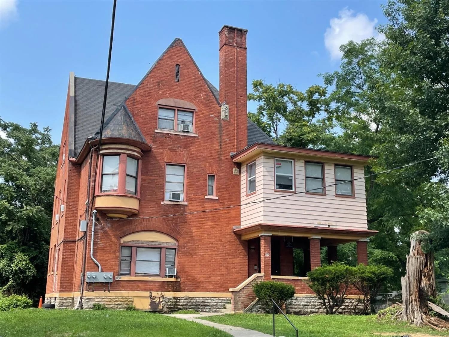 1 bed, 700 sqft, $850 — Photo 1