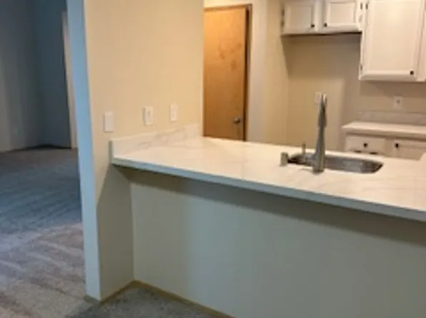 10915 PK Juanita Ridge Apartments, 10915 NE 128th St #A-101, Kirkland, WA 98034