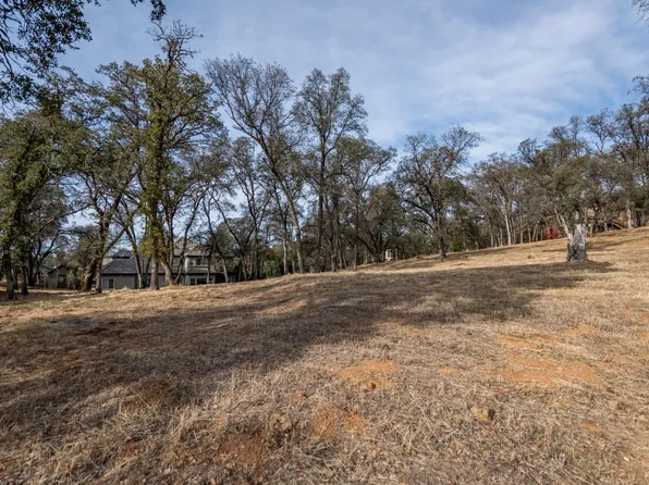 93-12985 Austin Forest Cir, Auburn, CA 95602