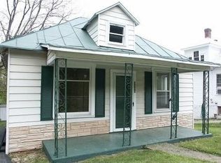 3556 Yellow Mountain Rd SE, Roanoke, VA 24014