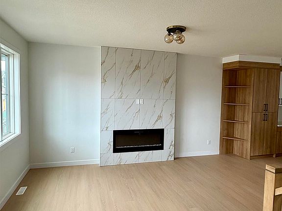 5th image of 18639 130th St NW