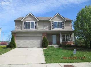 721 Wilberforce Ln, Flint, MI 48503