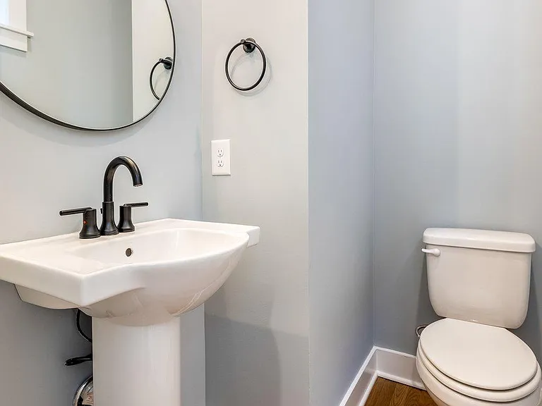 530 Edwin St #10 — Photo 27