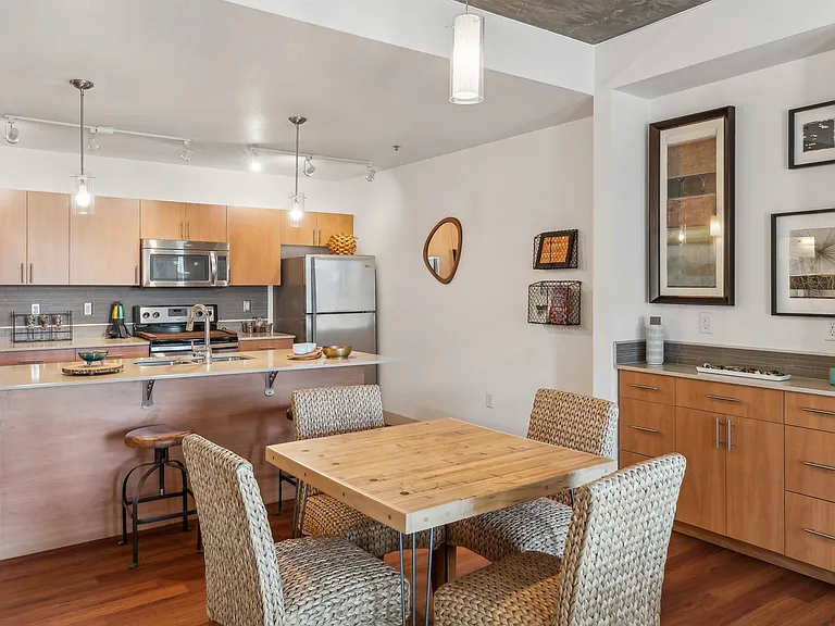2020 Lawrence — Photo 36