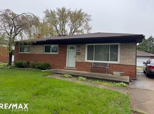 13365 Bloomfield Ave, Warren, MI 48089