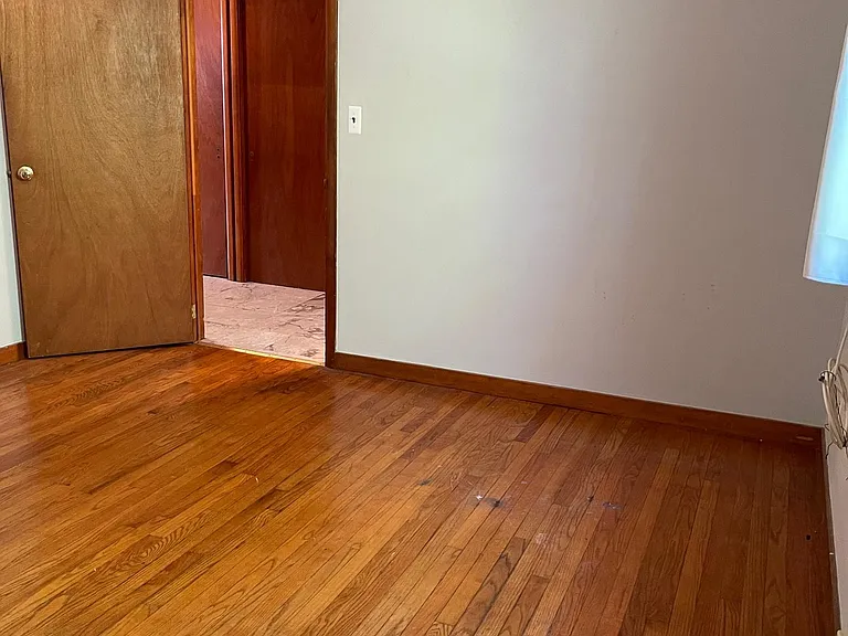 4 Pierson Pl #A — Photo 7