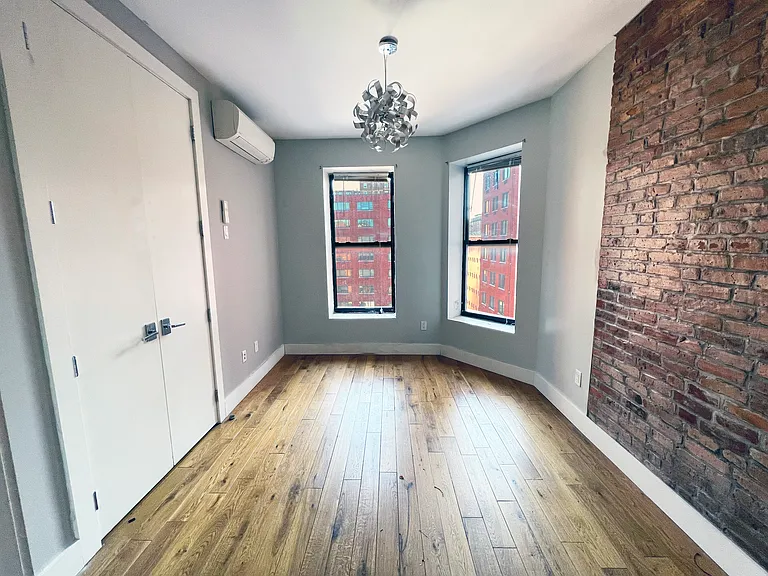 348 Saint Nicholas Ave #5B — Photo 4