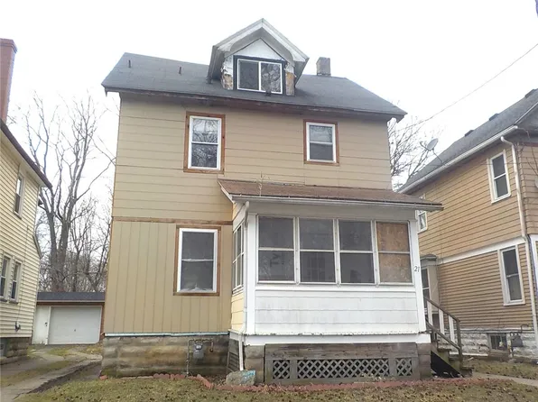 21 Oriole St, Rochester, NY 14613
