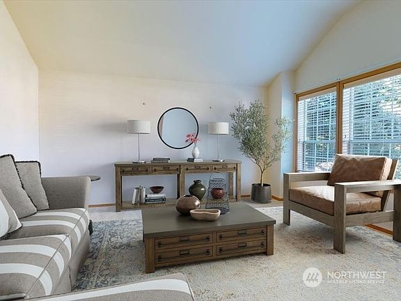 3rd image of 13602 95th Avenue Ct E