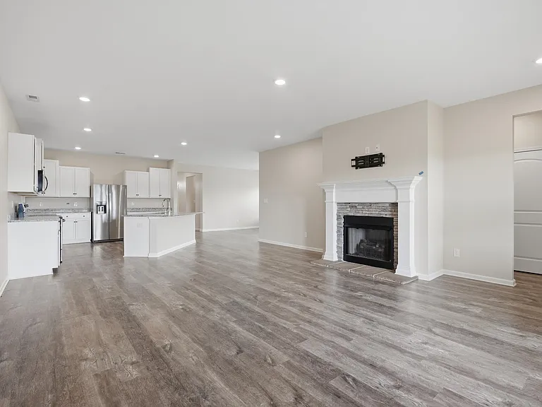 108 Creek Ridge Dr — Photo 10