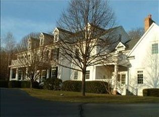 77 Meeker Rd, Basking Ridge, NJ 07920