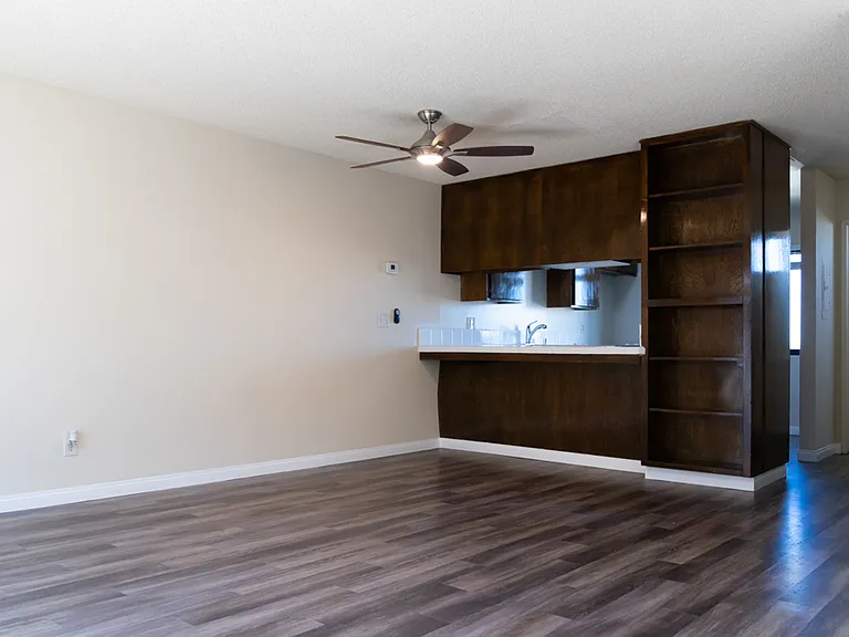 Magnolia Apartments — Photo 2