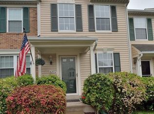 6854 Chasewood Cir, Centreville, VA 20121