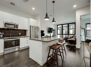 800 Embassy Dr #513, Austin, TX 78702