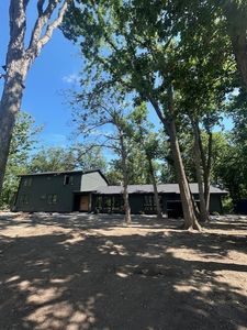 1 Woodland Ct E, Riverwoods, IL, 60015