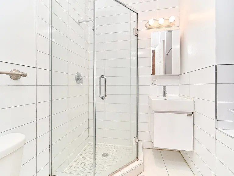 325 E 83rd St #3B — Photo 10